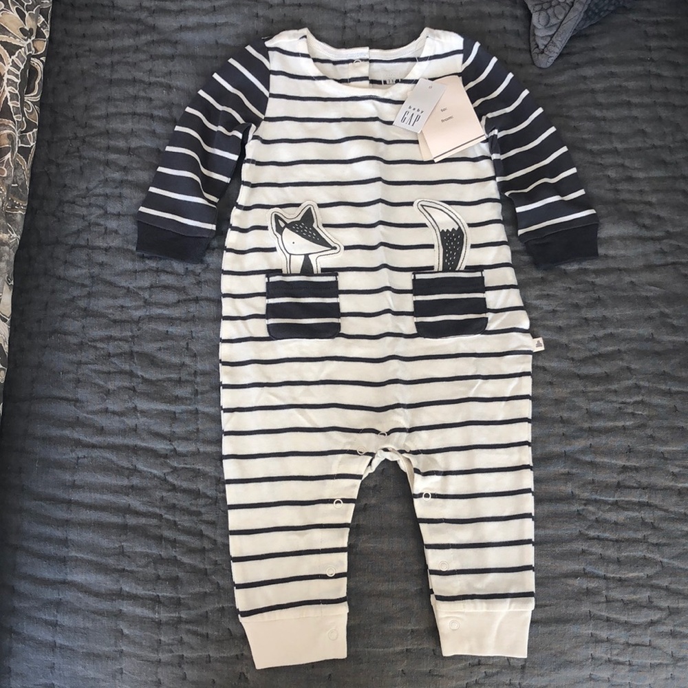 Organic cotton Gap onesie